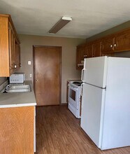 4115 S Parkhill Ct, Unit 4115 in Springfield, MO - Foto de edificio - Building Photo