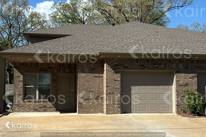 10114 W 20th St in Little Rock, AR - Foto de edificio