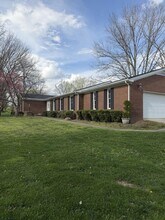 110 Pineur Rd in Richmond, KY - Building Photo - Building Photo