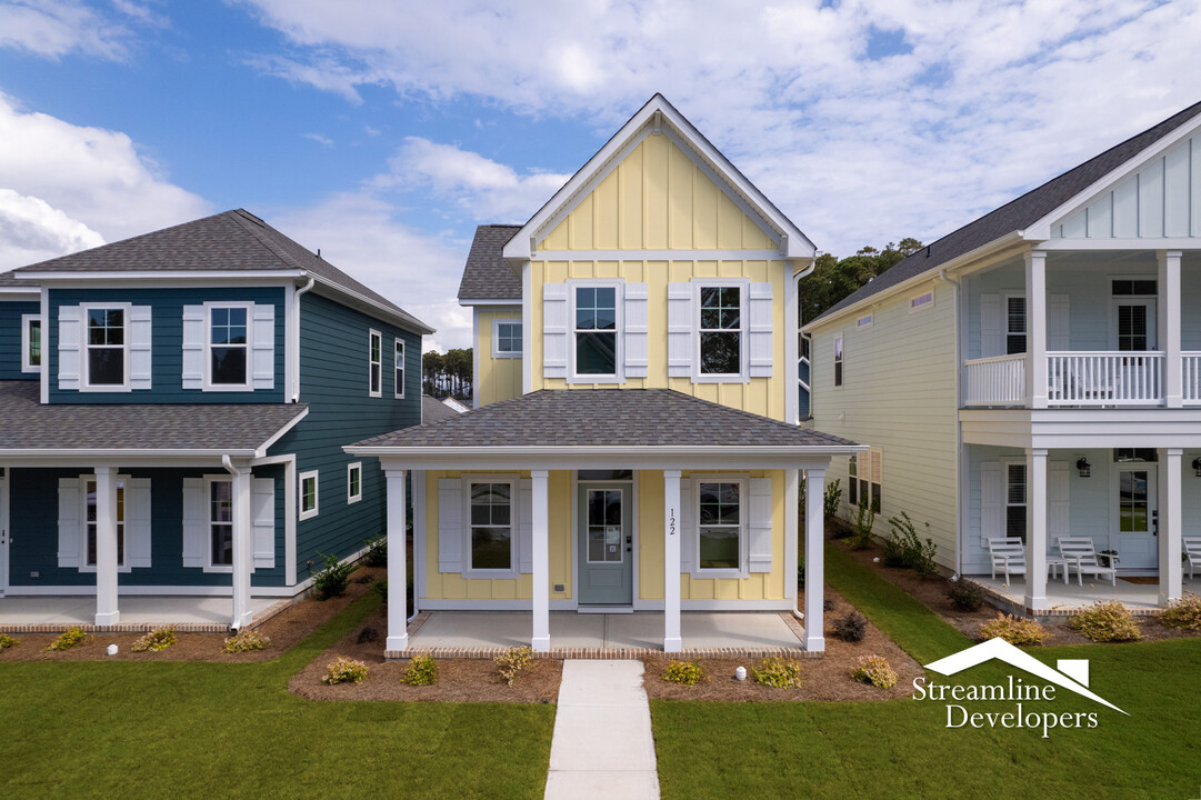 122 Spoonbill Ln in Beaufort, NC - Building Photo