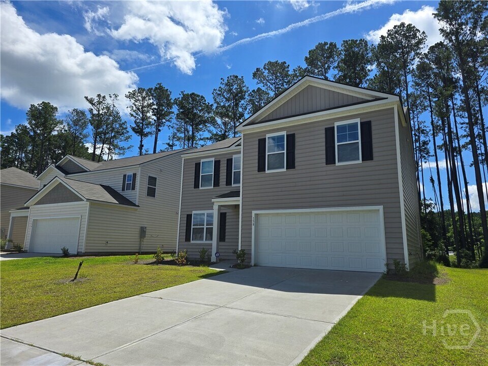 158 Kraft Kove in Pooler, GA - Building Photo