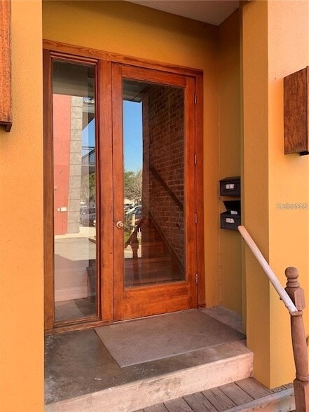 118 N Eustis St, Unit 2 in Eustis, FL - Building Photo - Building Photo