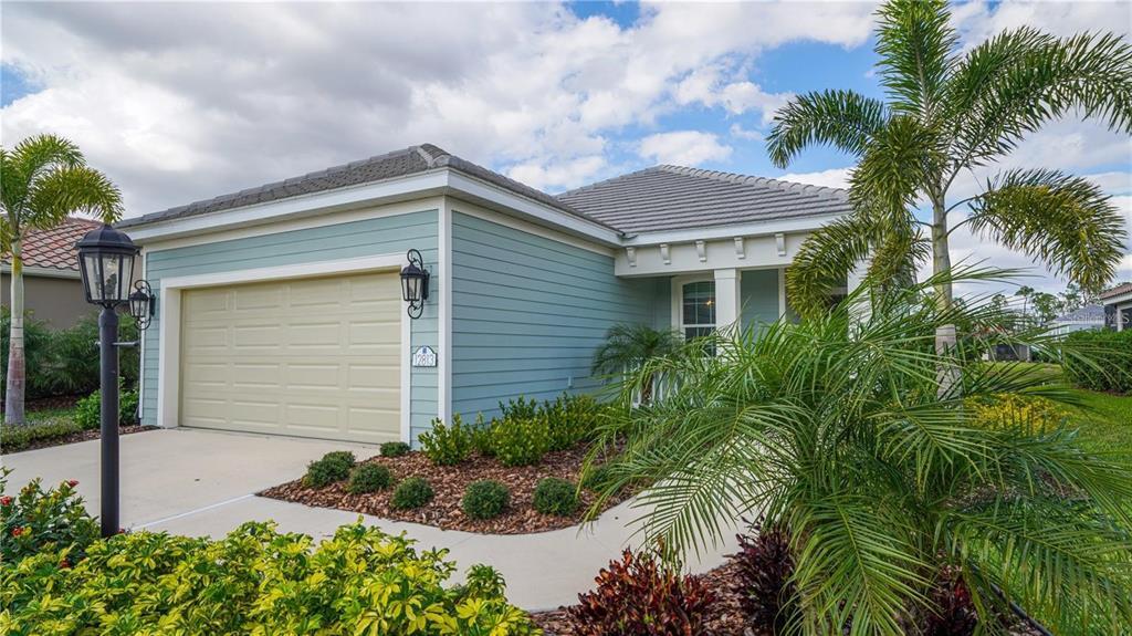 12813 True Blue Cir in Bradenton, FL - Building Photo