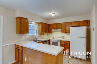 17 Silver Hill Ct in Perry Hall, MD - Building Photo - Building Photo