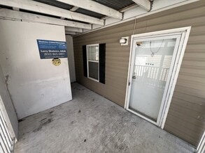 5510 Lavey Ln in Baker, LA - Building Photo - Building Photo