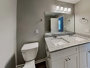 345 Hunslet Cir in Charlotte, NC - Foto de edificio - Building Photo