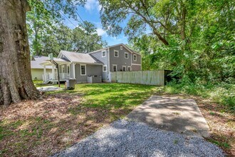7022 Orvin St in North Charleston, SC - Building Photo - Building Photo