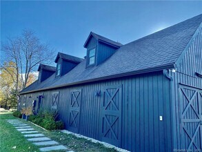 55 Still Meadow Rd in Sharon, CT - Building Photo - Building Photo