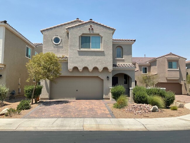 1005 Cetona Ct in Henderson, NV - Building Photo - Building Photo