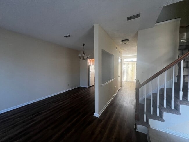 3205 DUNNEBROOK Dr in Virginia Beach, VA - Building Photo - Building Photo