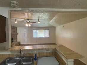 1826 Grand Park Dr in Missouri City, TX - Building Photo - Building Photo