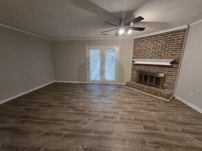 1437 Twin Branches Cir SE in Marietta, GA - Building Photo - Building Photo