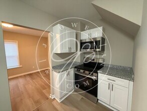 1461 Ingomar Ave in Toledo, OH - Building Photo - Building Photo