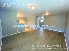 229 63rd St NW in Albuquerque, NM - Foto de edificio - Building Photo