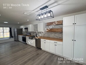 9730 Wagon Train in Converse, TX - Building Photo - Building Photo