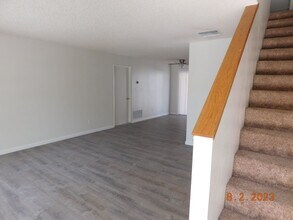 633 W Perdew Ave in Ridgecrest, CA - Building Photo - Building Photo