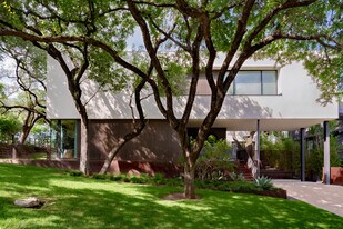 2210 Westlake Dr in Austin, TX - Building Photo