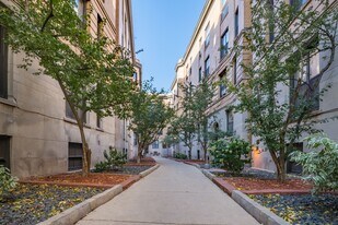 428 W Belden Ave, Unit 1 in Chicago, IL - Building Photo