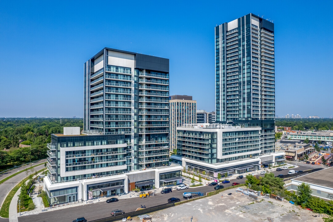 Rodeo Drive Condominiums in North York, ON - Building Photo