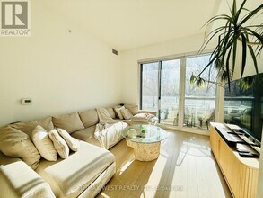 10 Park Lawn Rd in Toronto, ON - Building Photo - Building Photo