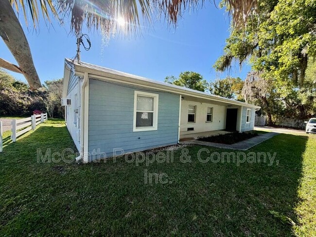 property at 1408 E Spencer St