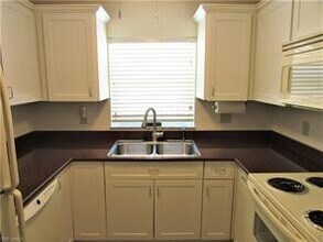 81 Crooked Tree Ln in Vero Beach, FL - Building Photo - Building Photo
