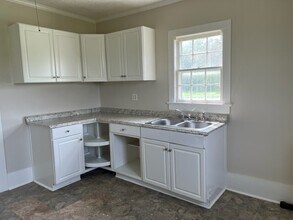 238 Leslie Ln in Rocky Mount, NC - Building Photo - Building Photo