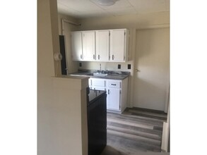 2733 Dartmouth College Hwy-Unit -1 in Haverhill, NH - Building Photo - Building Photo