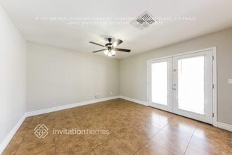 2408 W Seldon Ln in Phoenix, AZ - Building Photo - Building Photo
