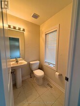 43 Cottonwood Cres in Welland, ON - Building Photo - Building Photo