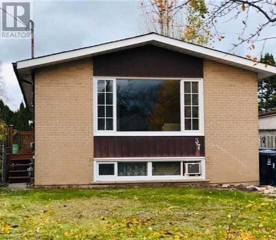 property at 37 Lynnbrook Dr