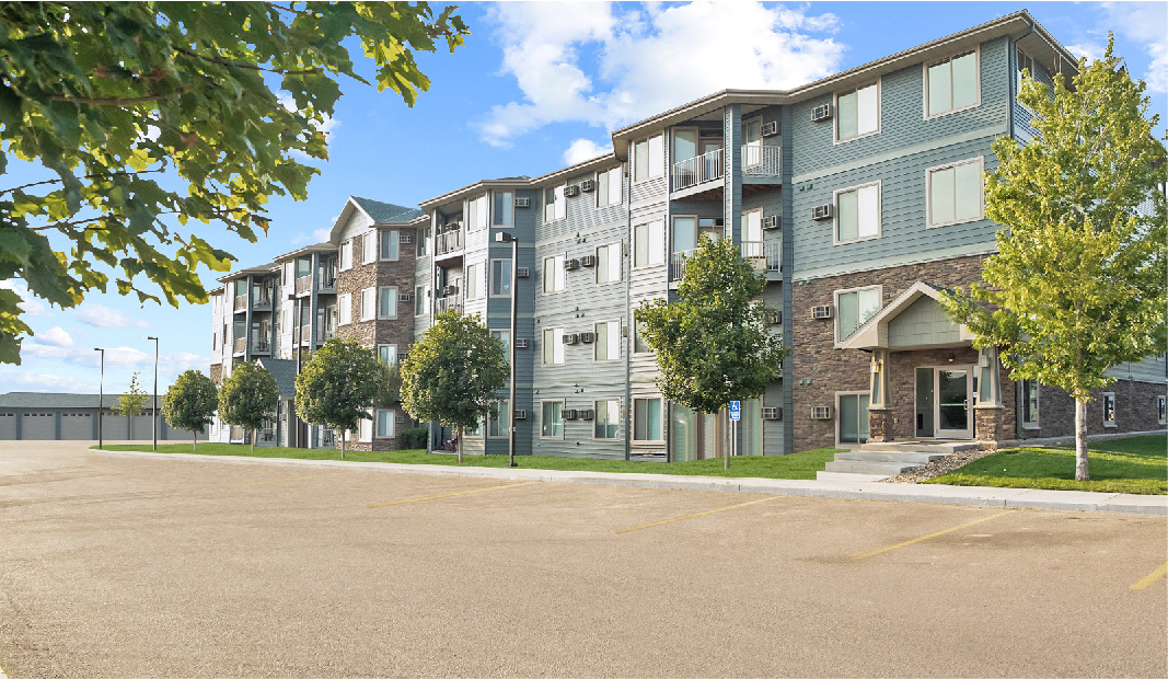 Eagle Crest Apartments in Williston, ND - Building Photo