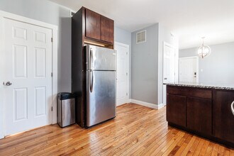 2968 N Ridgeway Ave in Chicago, IL - Building Photo - Building Photo