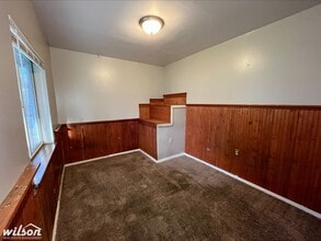 1007 W Fremont Ave in Selah, WA - Building Photo - Building Photo