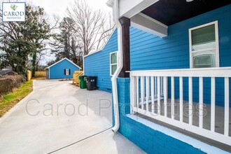 1339 Moretz Ave in Charlotte, NC - Building Photo - Building Photo