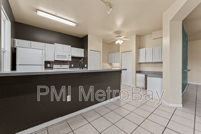 property at 5039 Sunridge Palms Dr