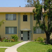 Hillcrest Apartments in Los Angeles, CA - Building Photo - Building Photo