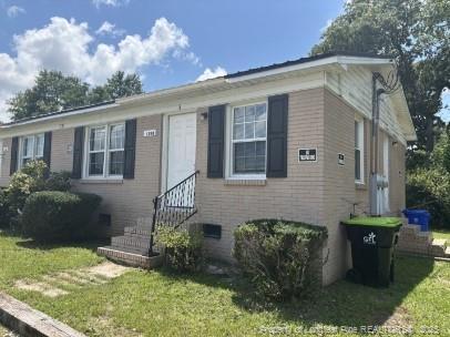 114 Calvin St in Spring Lake, NC - Building Photo