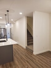 17314-1736a 6a St NE in Edmonton, AB - Building Photo - Building Photo