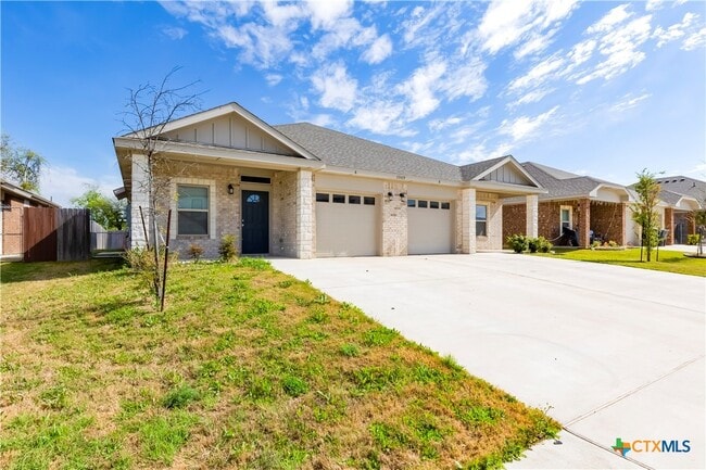 property at 3509 Abraham Dr