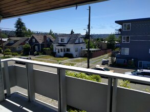 1136 NW 62nd St in Seattle, WA - Building Photo - Building Photo