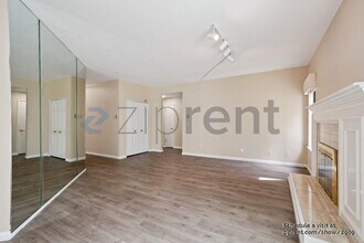 25 Cove Ln in Redwood City, CA - Building Photo - Building Photo