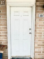 185 Windale Crescent in Kitchener, ON - Building Photo