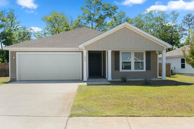 property at 610 Riverwalk Cir