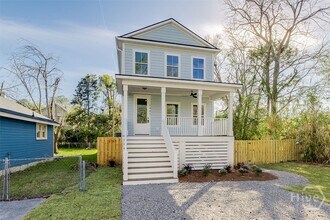 1407 E 32nd St in Savannah, GA - Building Photo - Building Photo