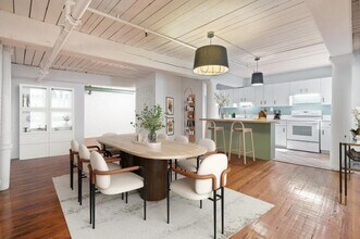 85 South St in New York, NY - Building Photo - Building Photo