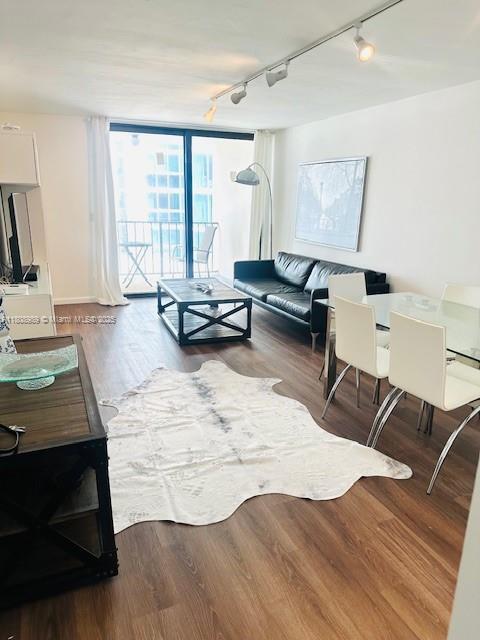 property at 2625 Collins Ave