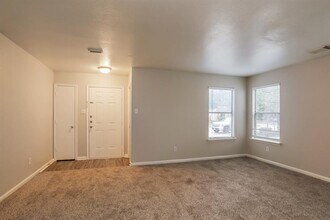 430 Remington Creek Dr in Houston, TX - Building Photo - Building Photo