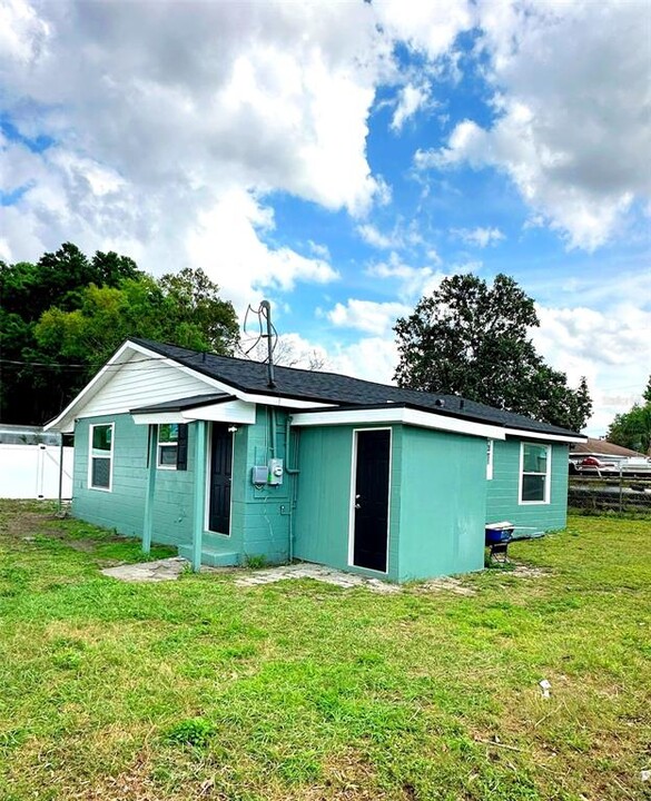 2015 1/2 Laurel St in Bartow, FL - Building Photo