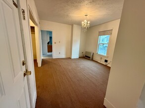 35 Wentworth St in Biddeford, ME - Building Photo - Building Photo
